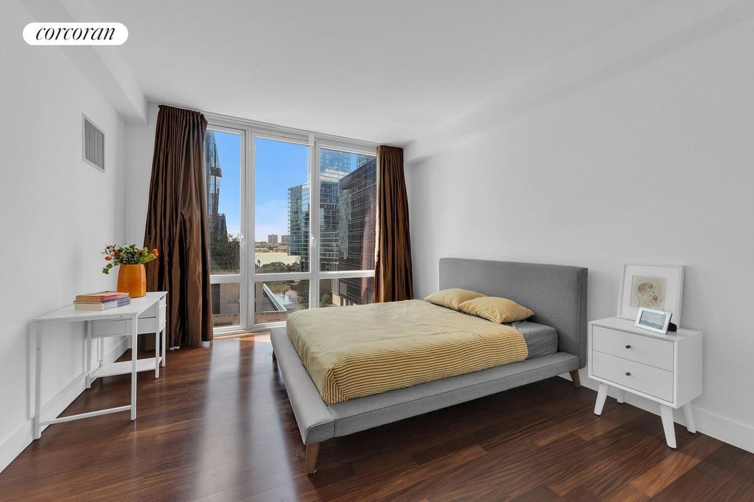 Condo in New York, New York, United States 4 - 18202469