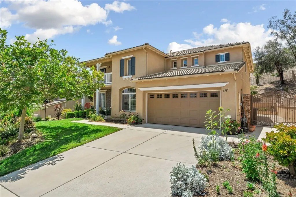 House in Corona, California, United States 3 - 18264926