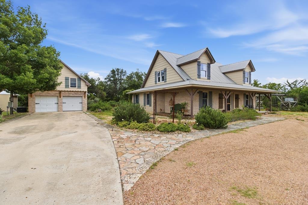 House in Bandera, Texas, United States 1 - 18262997