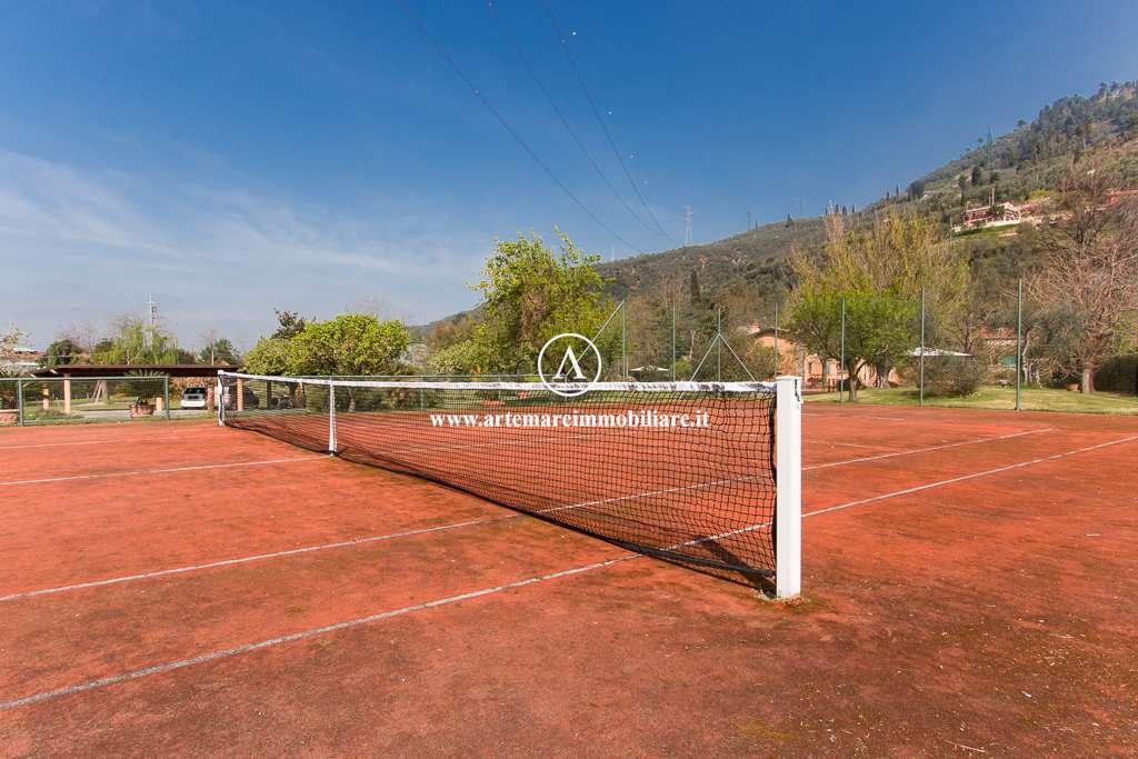 Villa in Camaiore, Tuscany, Italy 5 - 12916591