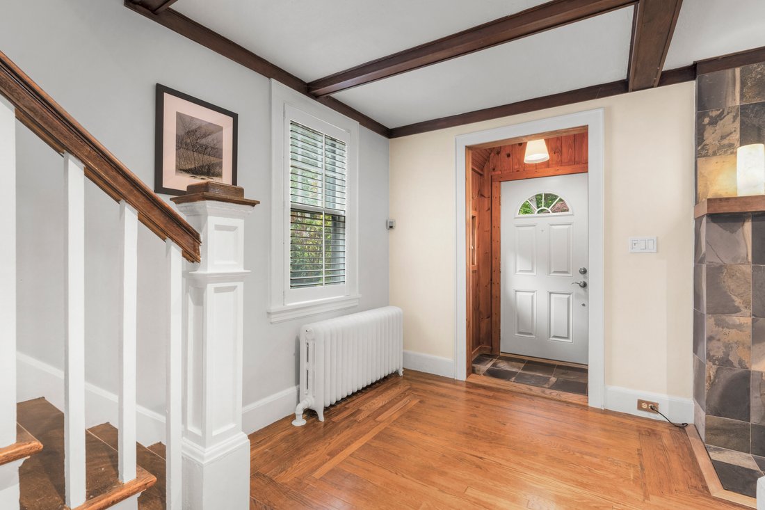 House in Larchmont, New York, United States 4 - 18262894
