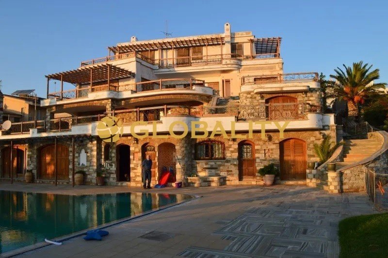 Condo in Kalyvia Thorikou, Attica, Greece 1 - 18265367