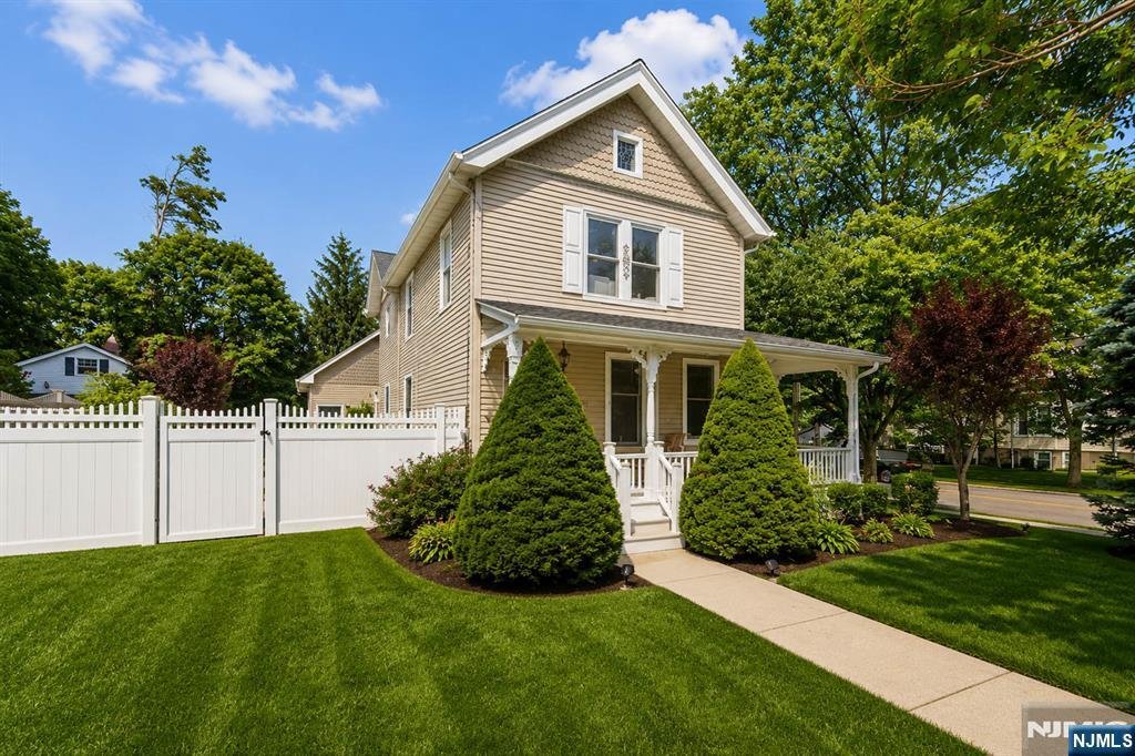 House in Closter, New Jersey, United States 2 - 18262915