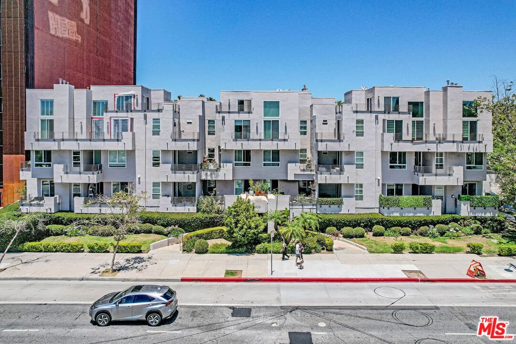 Condo in Los Angeles, California, United States 2 - 18263682