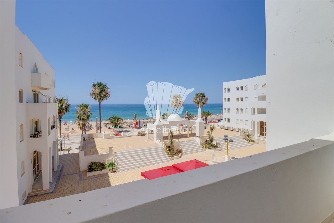 Apartment in Quarteira, Algarve, Portugal 1 - 16977786