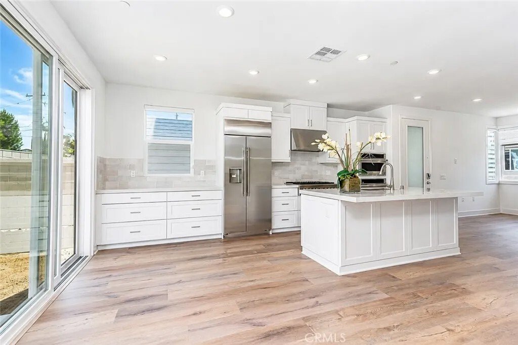 House in Fullerton, California, United States 4 - 18264856