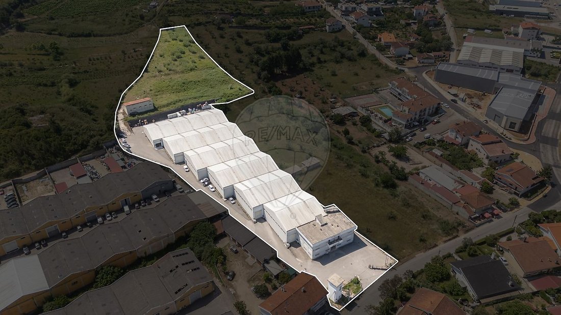 Apartment in Eiras e Sao Paulo de Frades, Coimbra District, Portugal 1 - 18260434