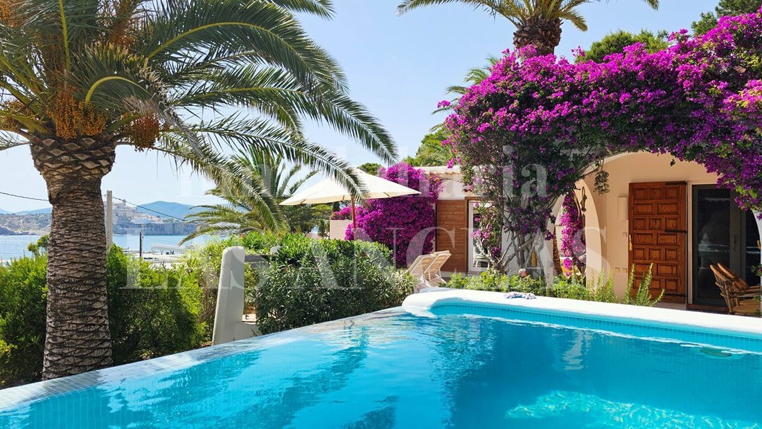 Villa in Ibiza Town, Balearic Islands, Spain 2 - 13654149