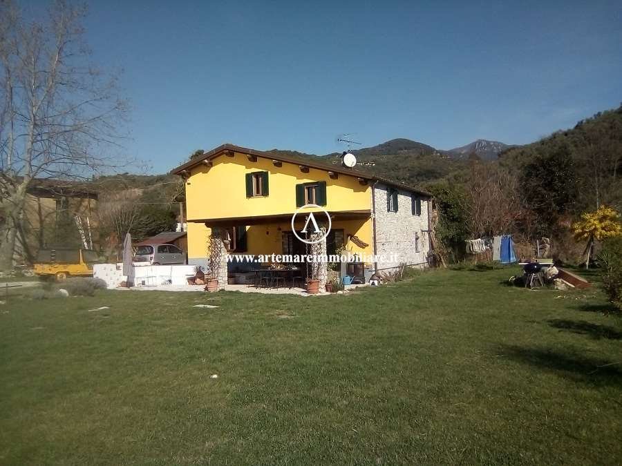 Villa in Pietrasanta, Tuscany, Italy 1 - 12916829