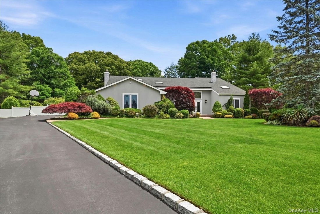 House in Huntington Station, New York, United States 2 - 18263753
