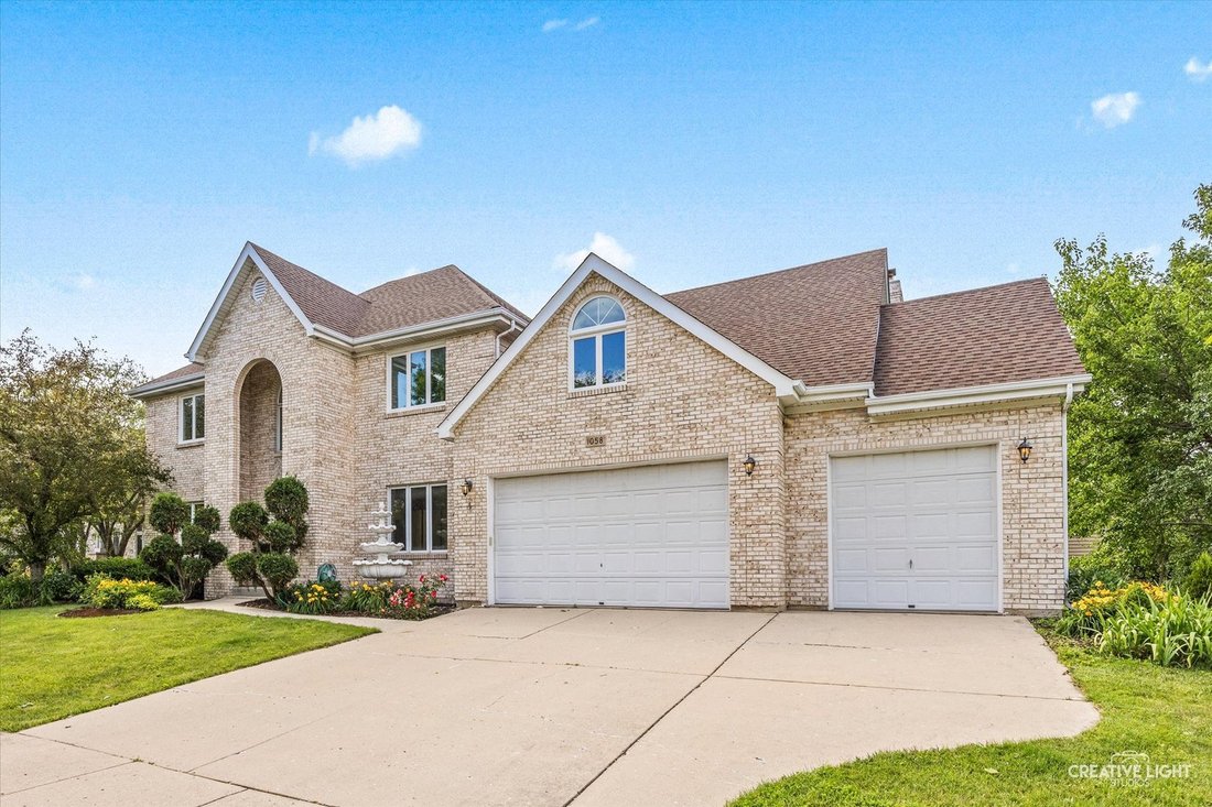 House in Aurora, Illinois, United States 1 - 18261375