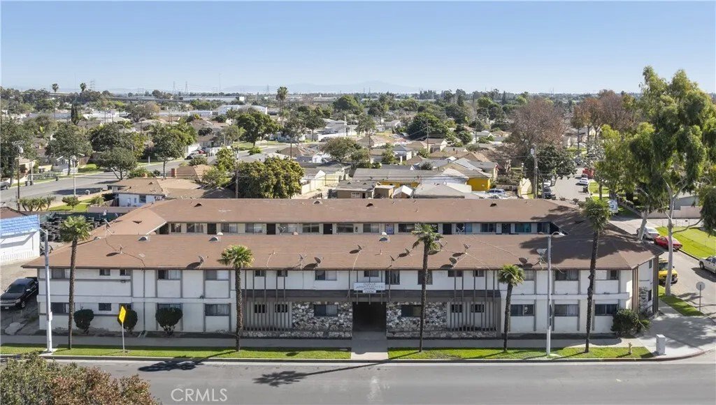 Lynwood, California, United States 1 - 18264821