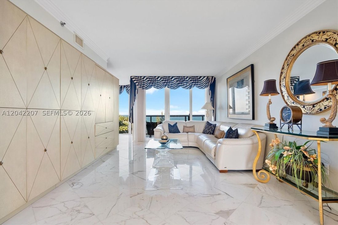 Condo in Sunny Isles Beach, Florida, United States 2 - 18261500