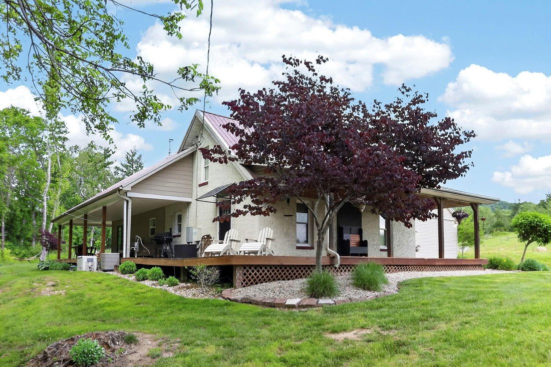 House in Bainbridge, Ohio, United States 4 - 18263691