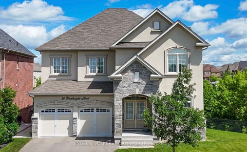 House in King, Ontario, Canada 1
