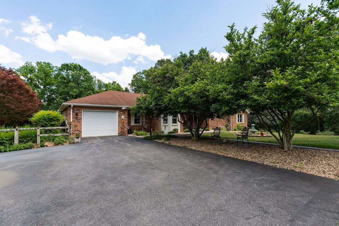 House in Swoope, Virginia, United States 4 - 18265550
