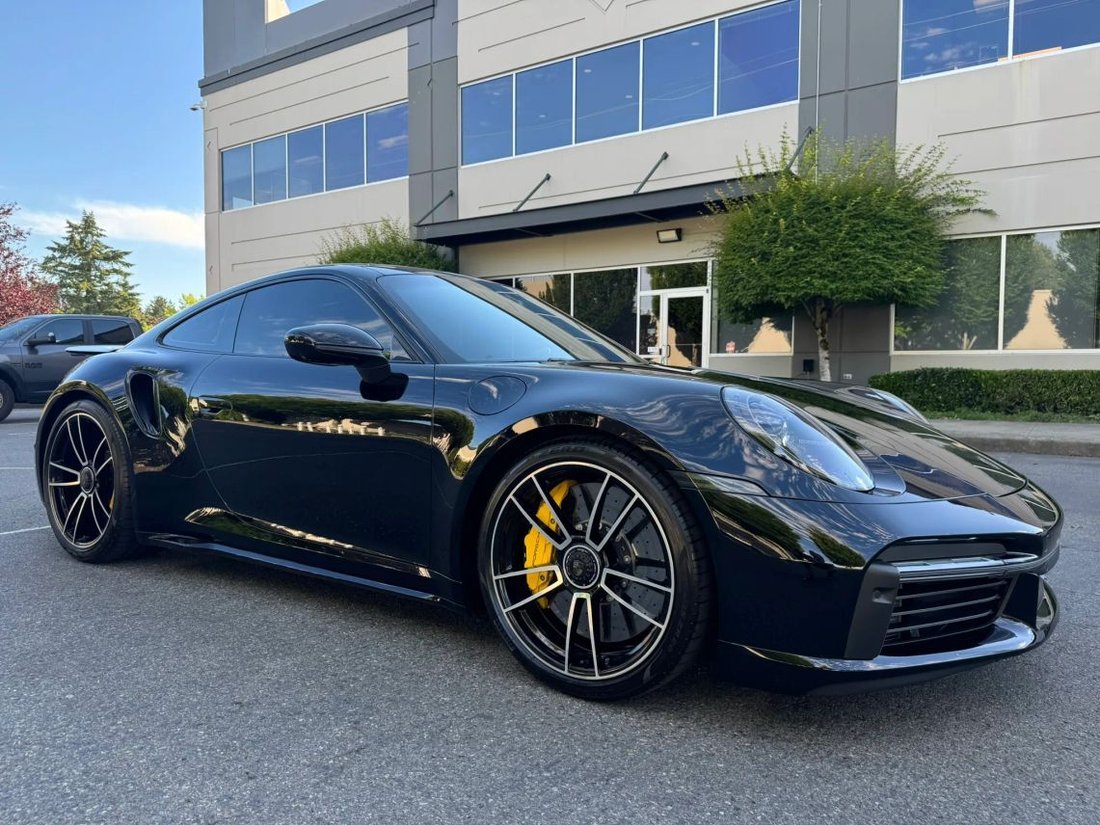 Coupe in Bellevue, WA, United States 1 - 18262558