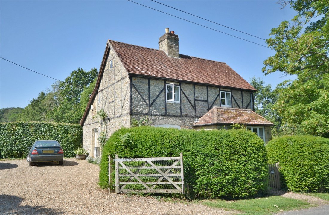 House in North Heath, Pulborough, England 1 - 17510443