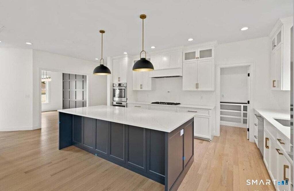House in Manchester, Connecticut, United States 5 - 18266470
