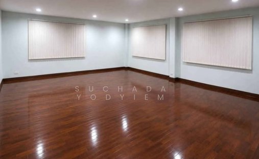 Townhouse in Samsen Nai, Bangkok, Thailand 1