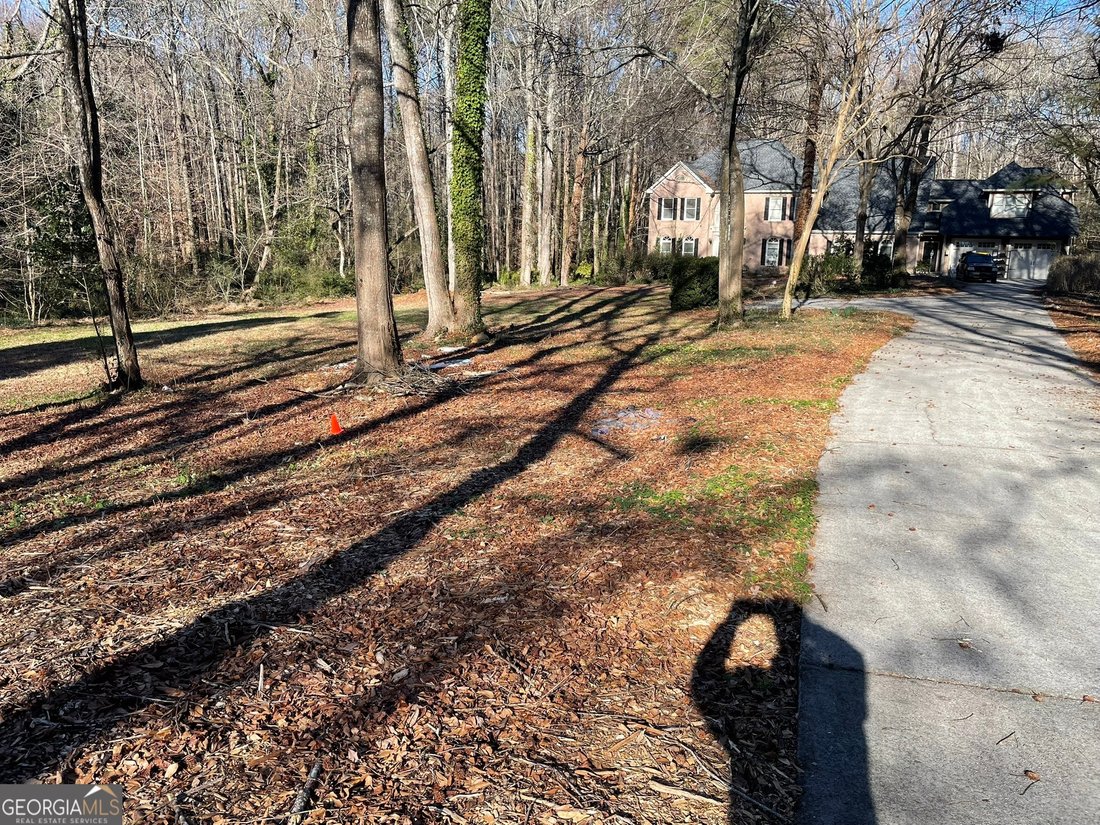 House in Lilburn, Georgia, United States 2 - 17988581