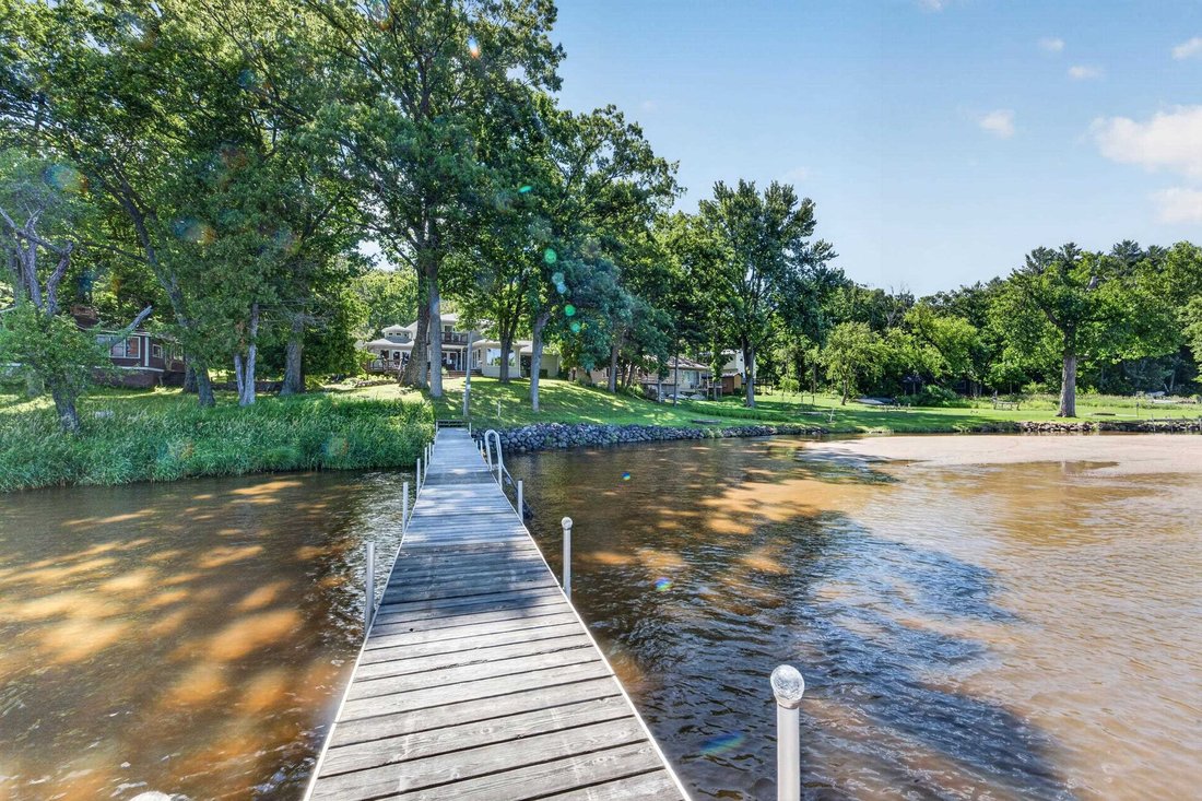 House in Lake Wisconsin, Wisconsin, United States 3 - 18260189