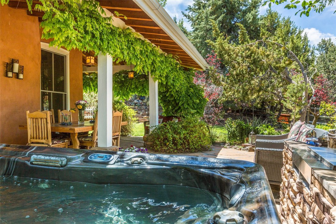 House in Santa Fe, New Mexico, United States 5 - 18019355