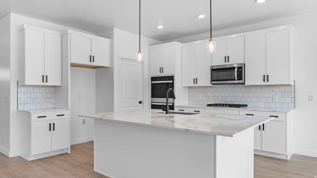 House in Erda, Utah, United States 5 - 18265973