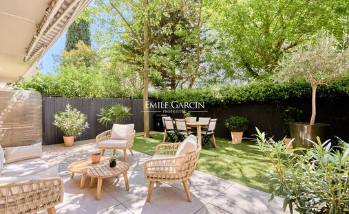 Apartment in Ile de la Jatte - Parc d'Orléans, Neuilly-sur-Seine, France 1