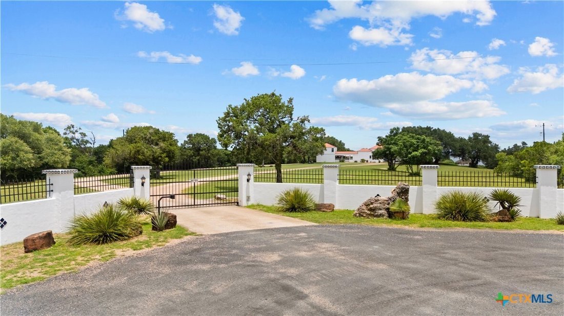 House in Salado, Texas, United States 3 - 18263719