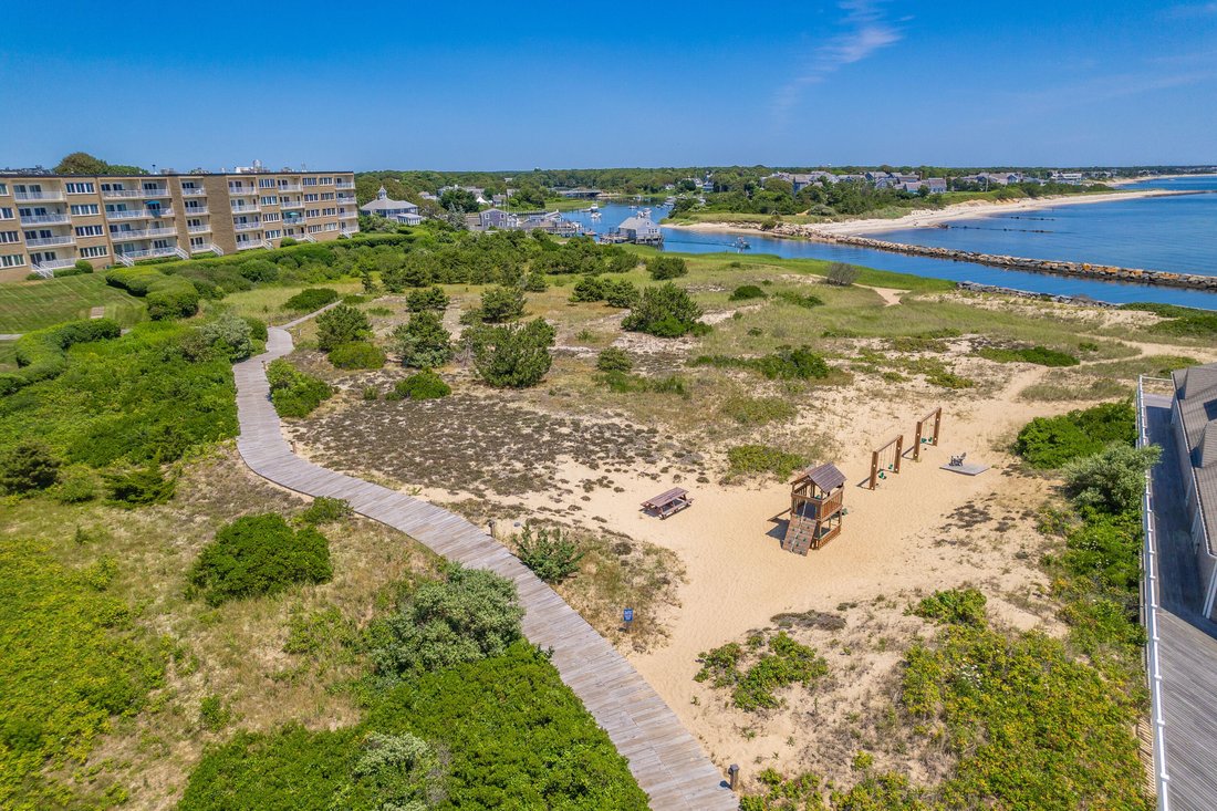 Condo in Harwich, Massachusetts, United States 1 - 18262972