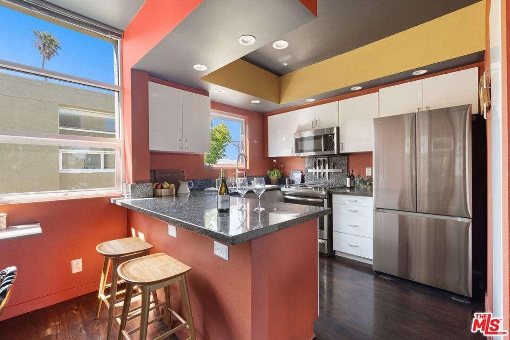 Condo in Santa Monica, California, United States 4 - 18263724