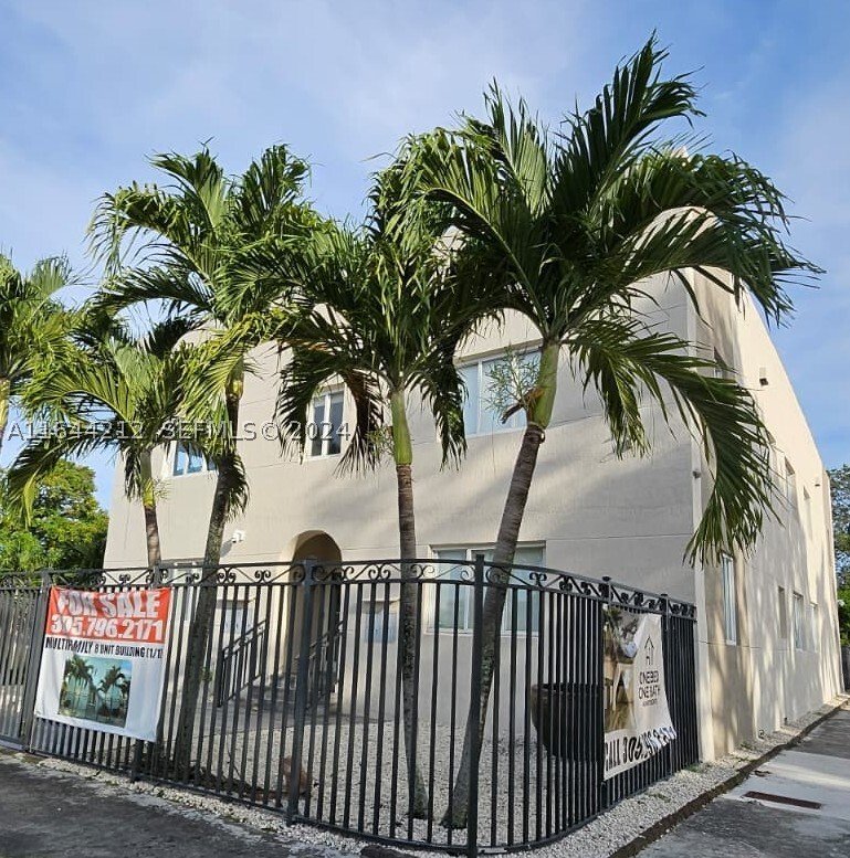 Aventura, Florida, United States 3 - 16922118