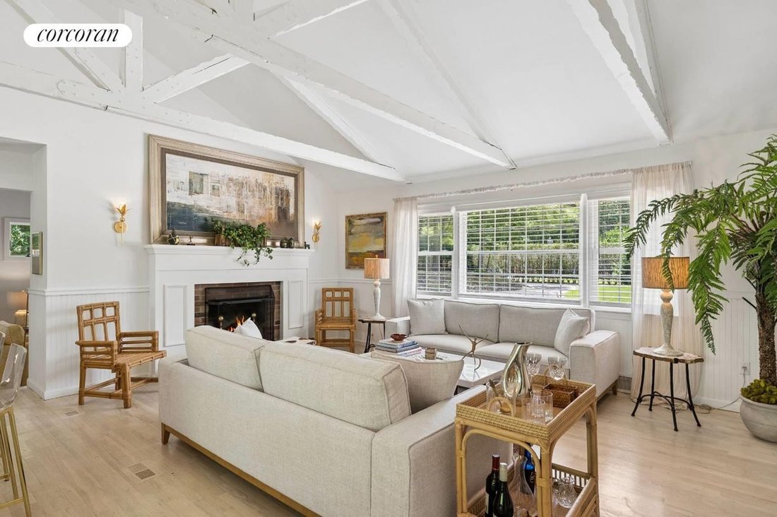 House in Southampton, New York, United States 5 - 18263359