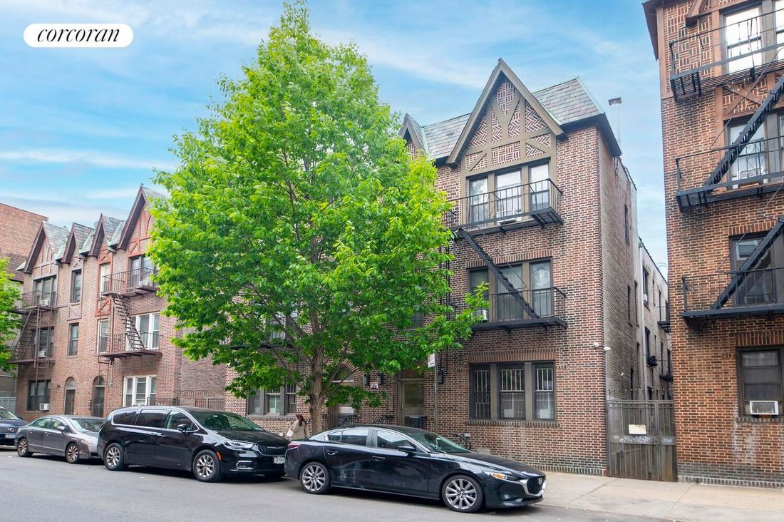 House in New York, New York, United States 1 - 18262887