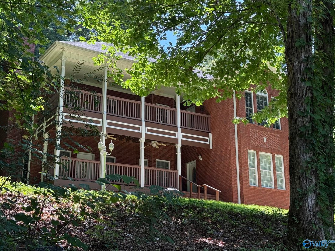 House in Guntersville, Alabama, United States 1 - 18121384