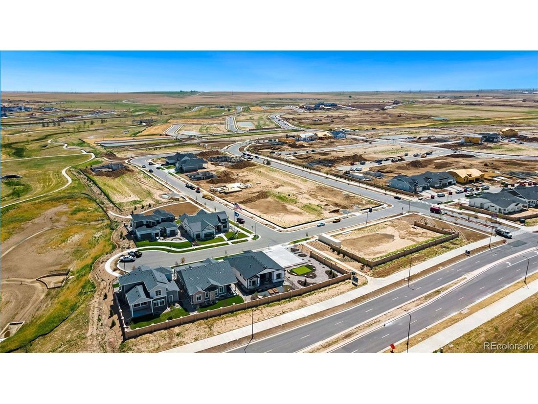 House in Aurora, Colorado, United States 5 - 18264095