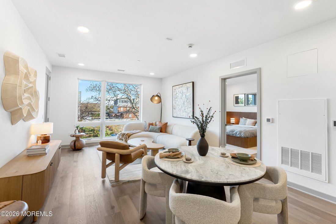 Condo in Long Branch, New Jersey, United States 3 - 18263425