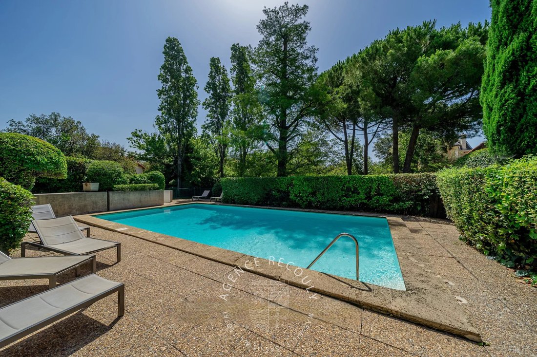Apartment in Saint Giniez, 8e Arrondissement, Marseille 4 - 17070271