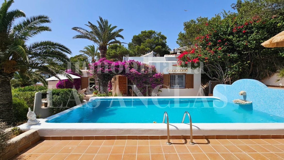 Villa in Ibiza Town, Balearic Islands, Spain 4 - 13654149