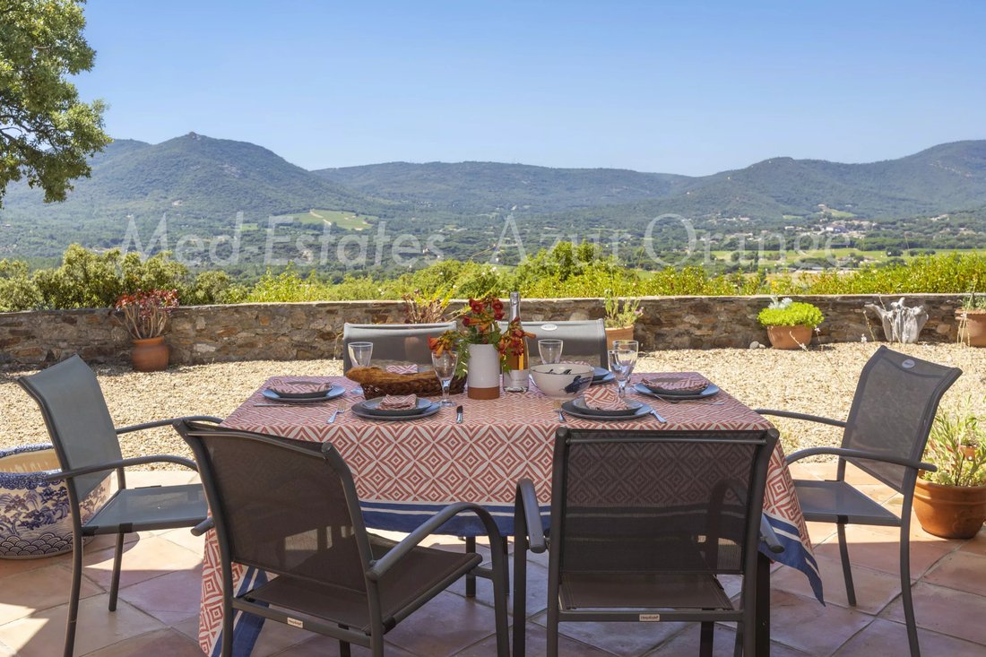 Villa in Le Plan-de-la-Tour, Provence-Alpes-Côte d'Azur, France 4 - 18260595