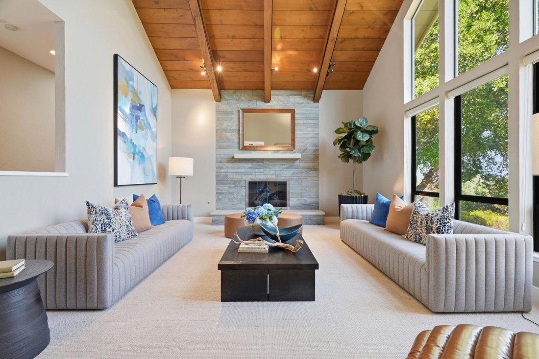 House in Los Altos Hills, California, United States 3 - 18263773
