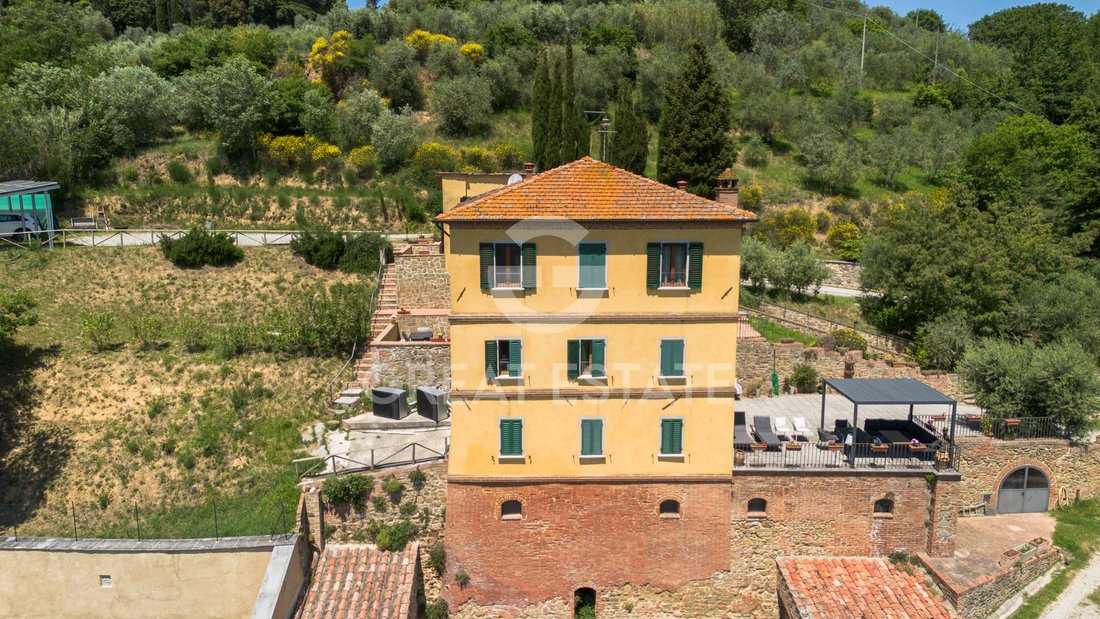 Estate in Sinalunga, Tuscany, Italy 3 - 18266227