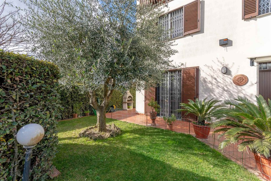 Maison de ville à Capalle-La Villa-Esselunga, Campi Bisenzio, Toscane 3 - 18266235