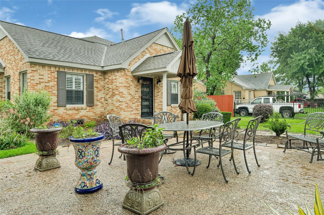 House in Houston, Texas, United States 2 - 18265940