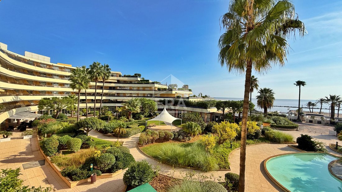 Apartment in Saint-Laurent-du-Var, Provence-Alpes-Côte d'Azur, France 2 - 18266566