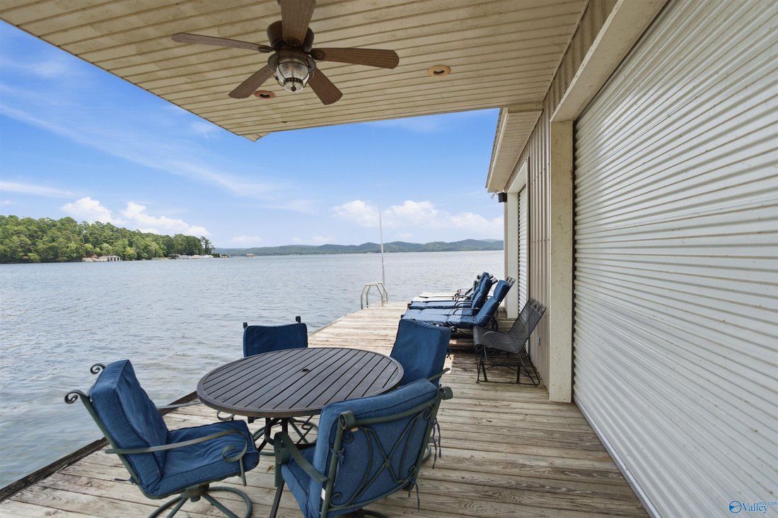 House in Scottsboro, Alabama, United States 2 - 18260347