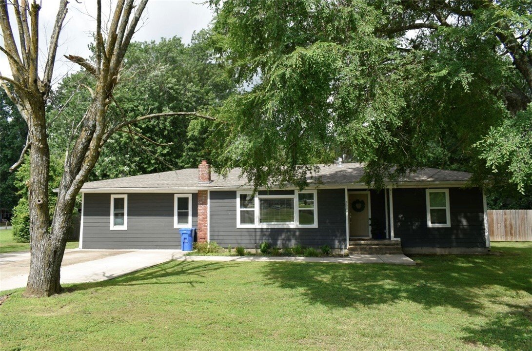 House in Fayetteville, Arkansas, United States 4 - 18263282