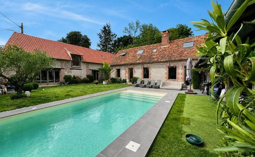 Casa en Chaumont-en-Vexin, Alta Francia, Francia 1