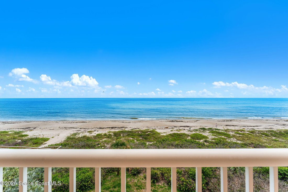 Condo in Indialantic, Florida, United States 3 - 18263353